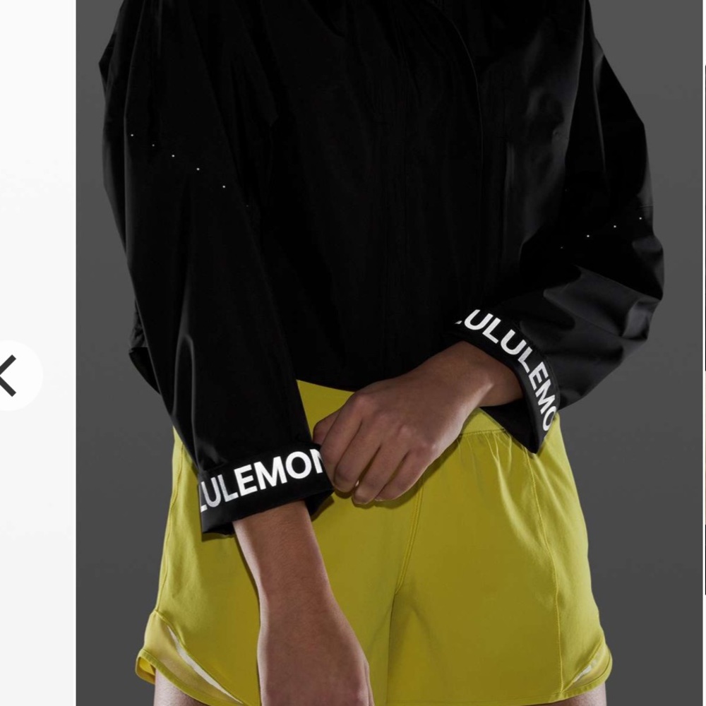 Lulu🍋 Rain Chaser Jacket Black size 8